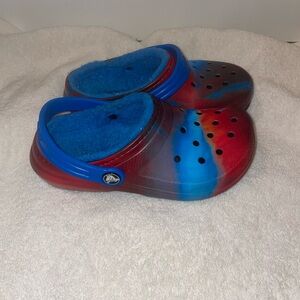 Crocs Shoes Youth Size 13 Red Blue Classic Lined Out Of This World Clog Fuzzy